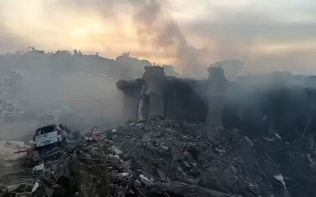 Israeli air attack destroys buildings around south Lebanon hospital