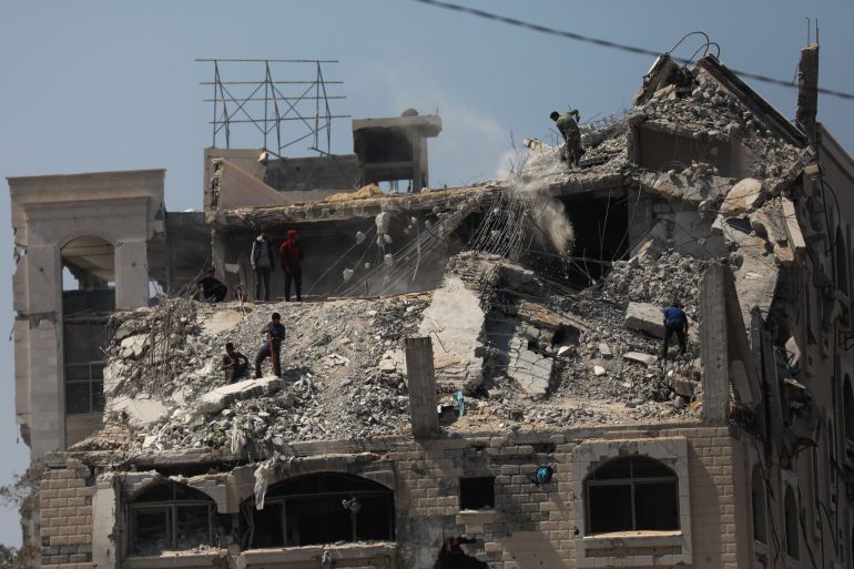 On May Day, Gaza’s workers find whatever source of income they can