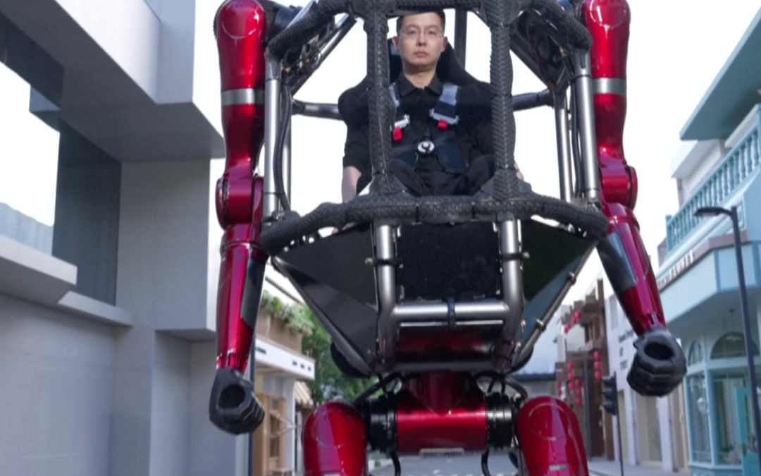 Chinese firm unveils ‘transformer’ style manned robot