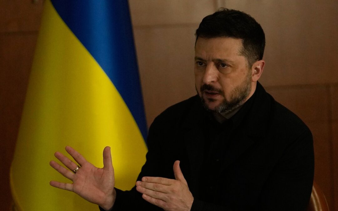 Ukraine eyes Belarus border activities as Russian strikes persist