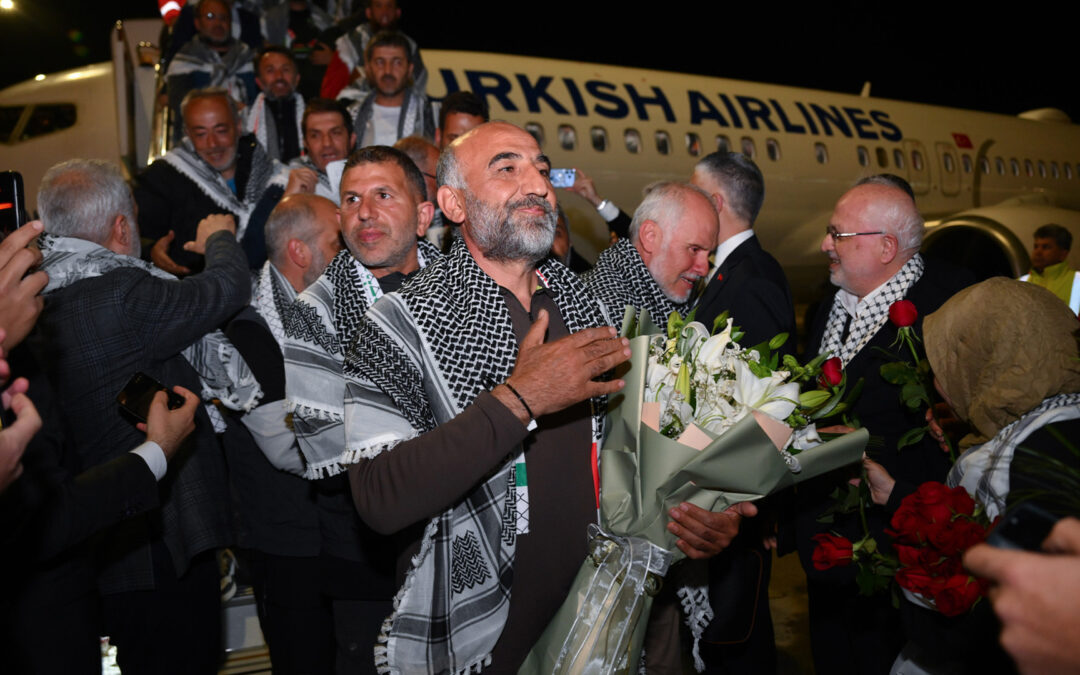 Flotilla activists return to Istanbul after Israel detains them at sea