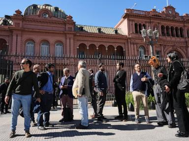 Argentina’s Milei restores press access to presidency after a ban sparks backlash