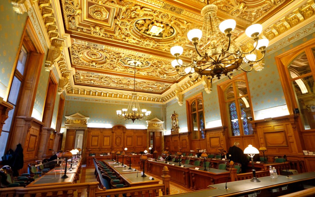 Is the French judiciary against Palestine?