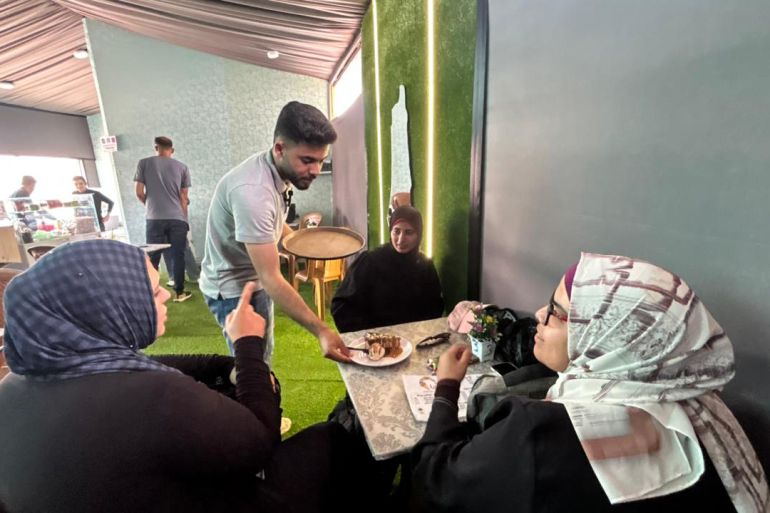 An ice cream parlour survives Gaza’s genocide and gives seven students hope