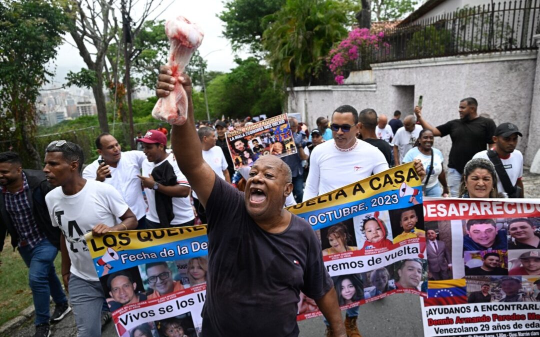 Venezuelans flood capital Caracas streets, demanding free elections