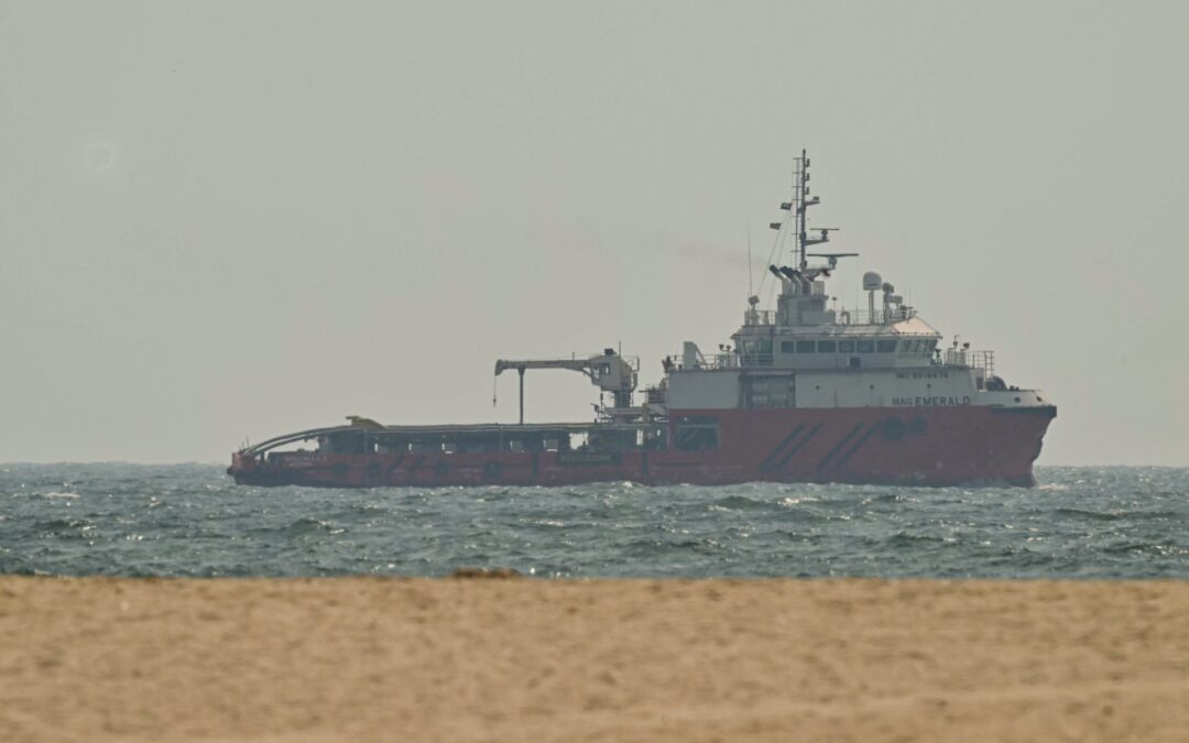 Iran lawmakers present Hormuz management bill as US war heats up