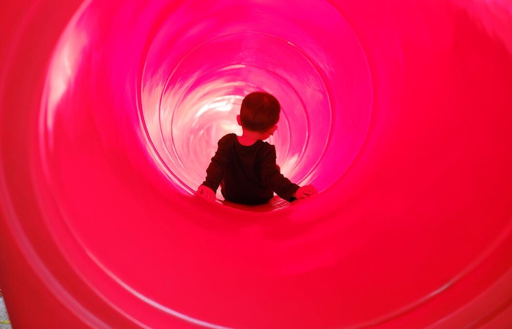 Should I let my kids down that tube slide? How to weigh the benefits with the risk of injury