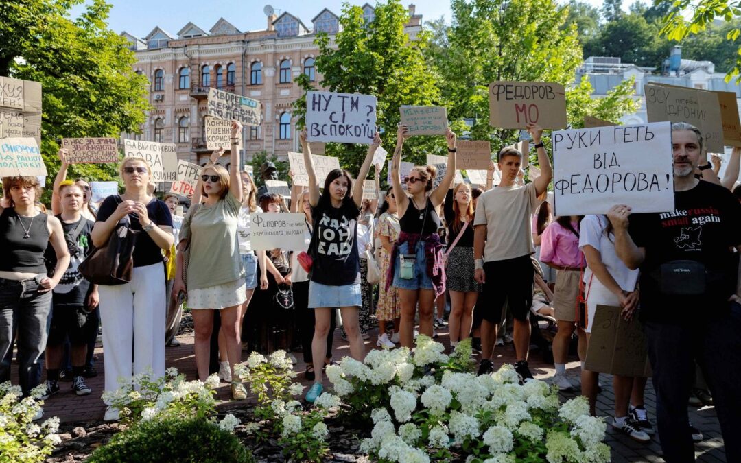 Rare protests in Kyiv over dismissal of defence minister