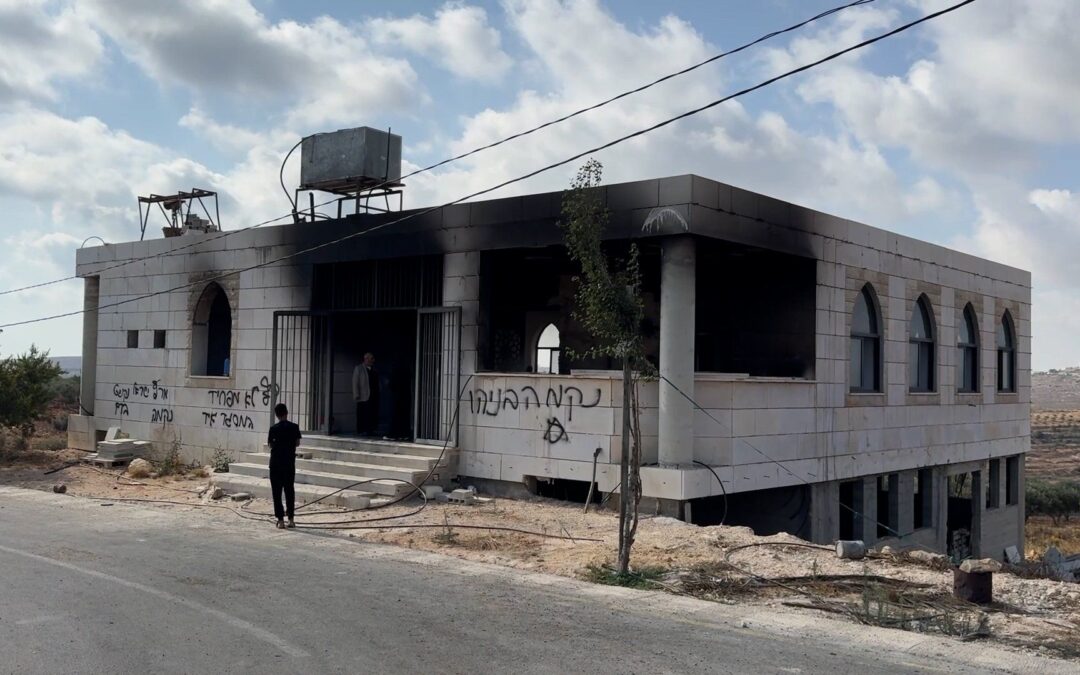 Israeli settlers burn two mosques in occupied West Bank