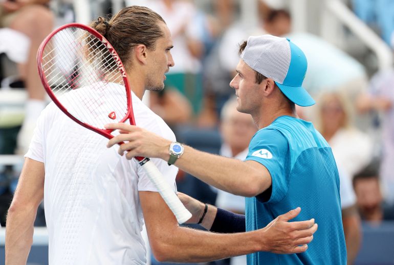 Top seeds Sabalenka, Zverev knocked out of Cincinnati Open