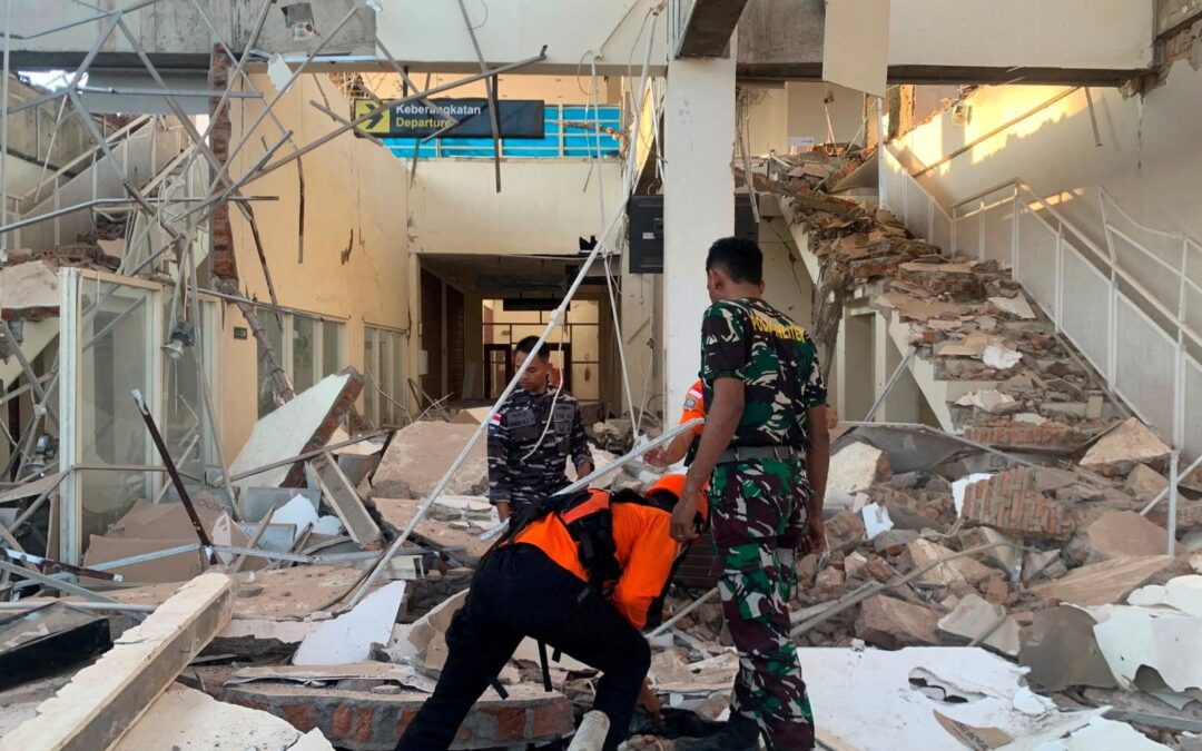 On the ground in Indonesia following 7.7 magnitude earthquake