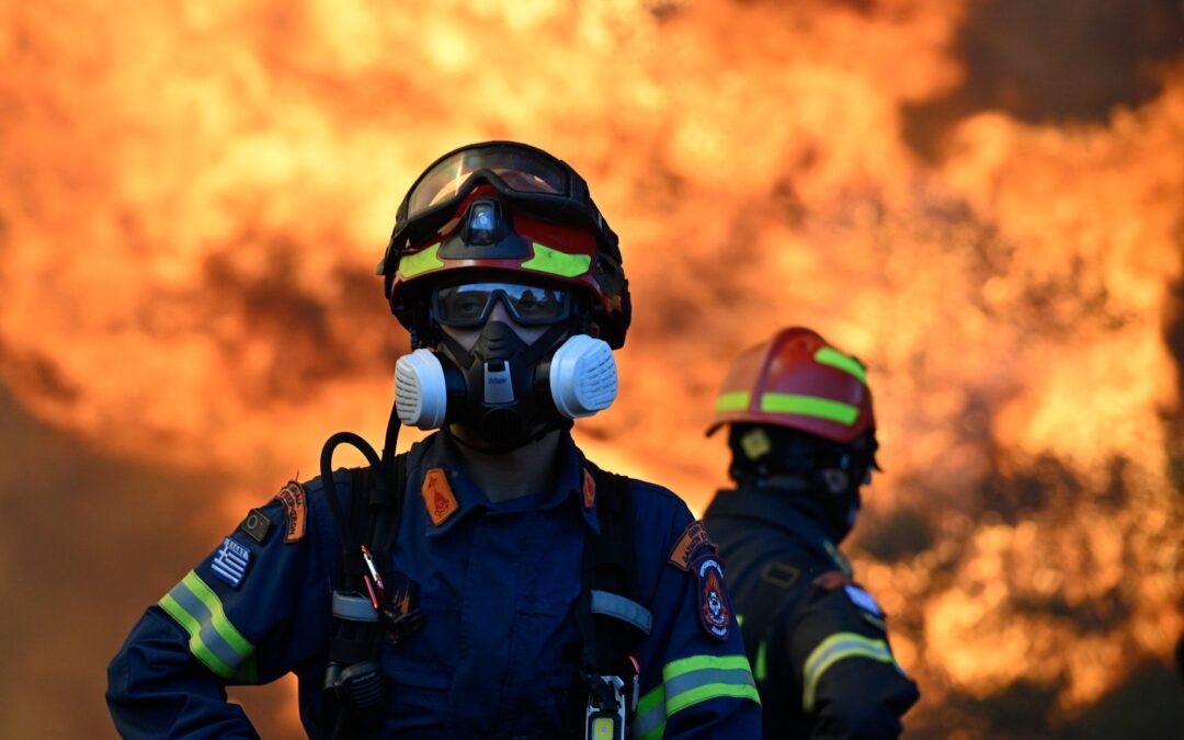 Two helicopters collide mid-air while tackling wildfires in Greece
