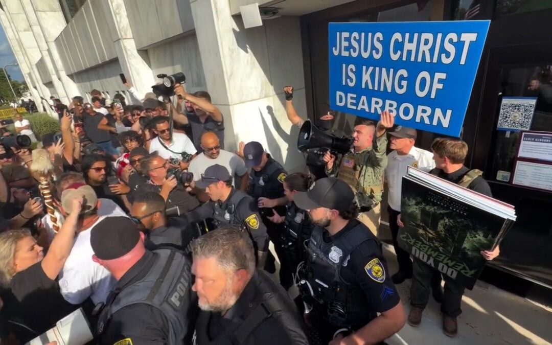 Anti-Muslim protesters call for ‘Christian Crusade’ in Dearborn, US