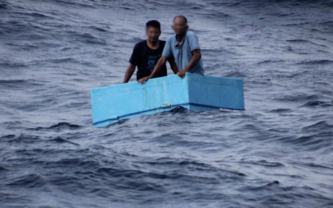 Fishermen rescued after five days clinging to cooler at sea