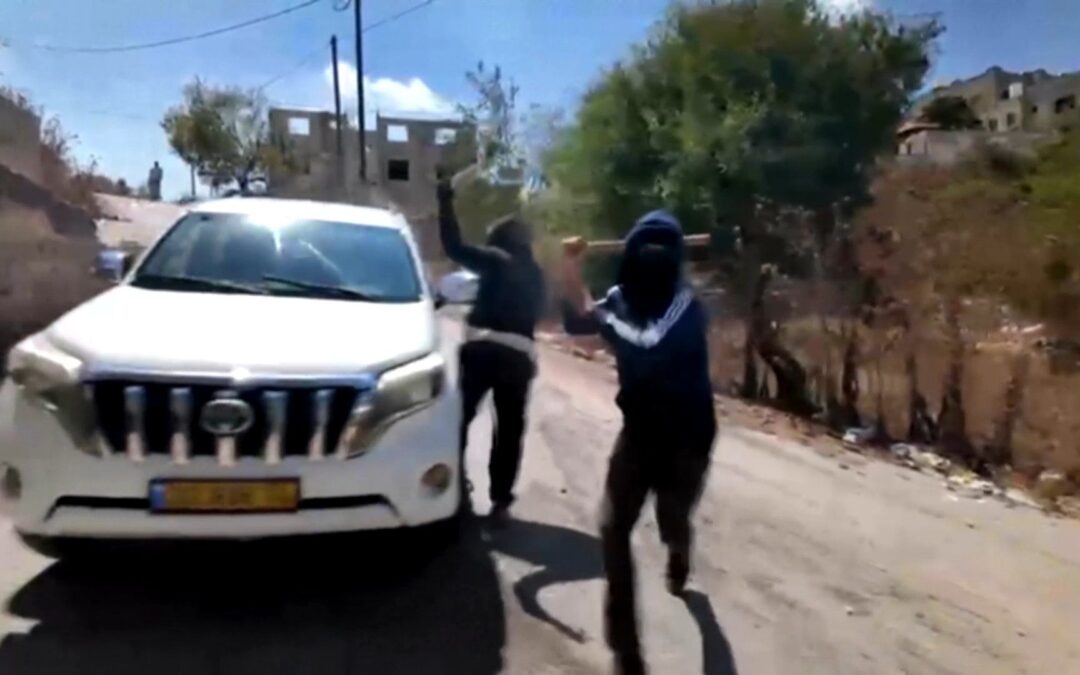 Israeli settlers attack international news team in occupied West Bank