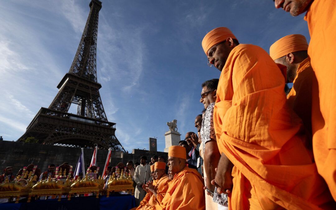 Eiffel Tower to reopen after protest over removing women staff