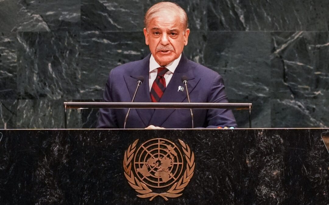 Houthi attack on Mecca, Medina would cross ‘red line’, Pakistan PM tells UN