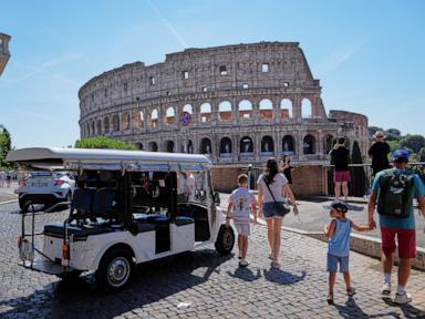 Reckoning looms for golf carts that zip through Rome’s crowded historic center