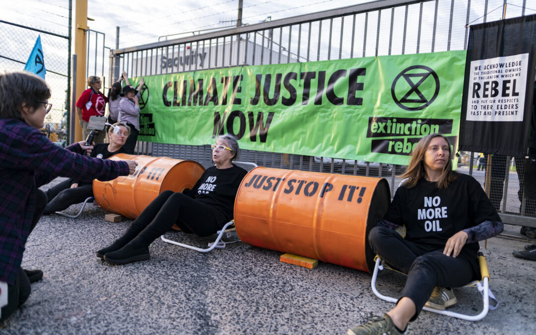 How fossil fuel lobby is undermining democracy