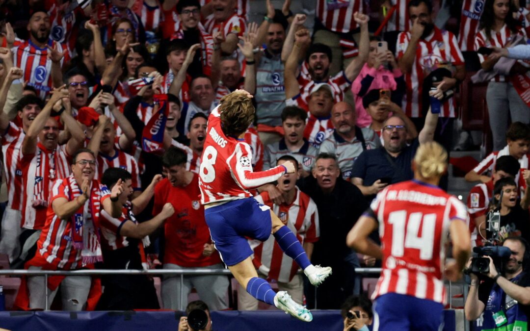 Atletico Madrid beat Manchester United 2-0 as winless run continues